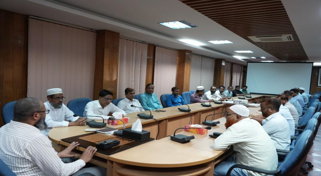 সততা, জবাবদিহীতা ও আন্তরিকতার সাথে দায়িত্ব পালন করতে হবে-- ভিসি ড. হেমায়েত জাহান