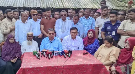 বেহেশতের টিকিট বিক্রেতারা সারের কৃত্রিম সংকট তৈরি করছে